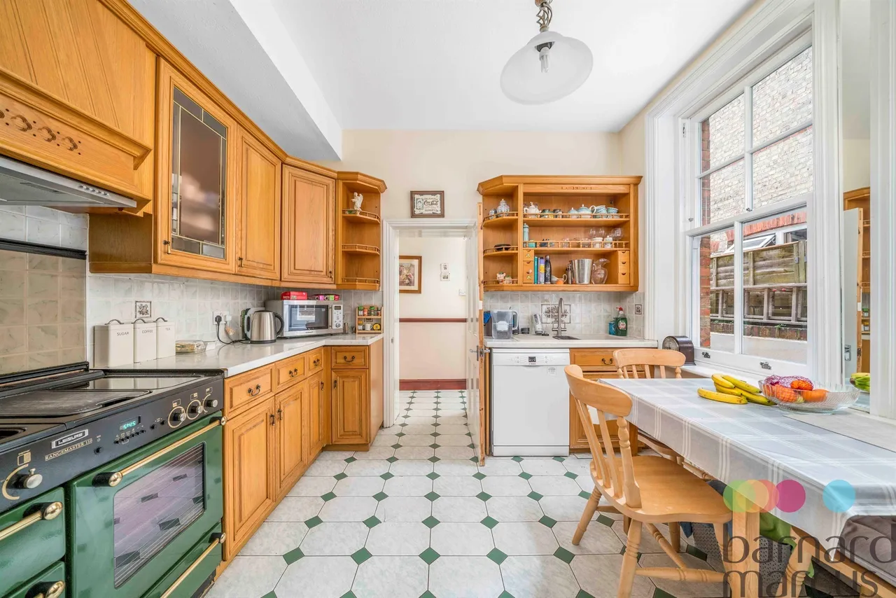 Macdonald Road, London, N11, photo 7