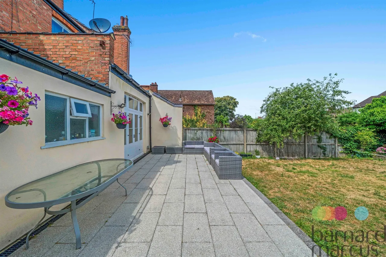 Macdonald Road, London, N11, photo 30