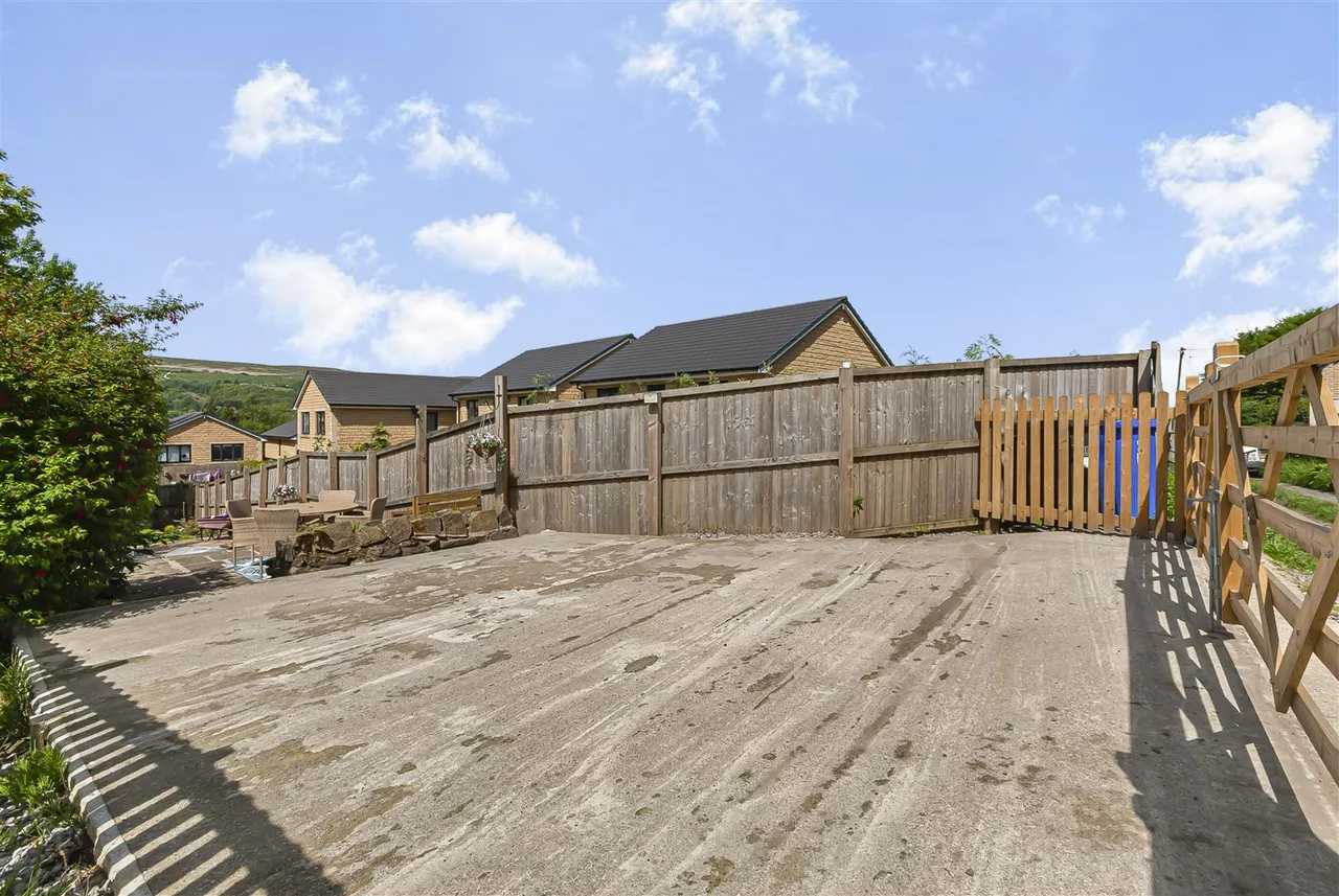 Henry Street, Ramsbottom, BL0, photo 47