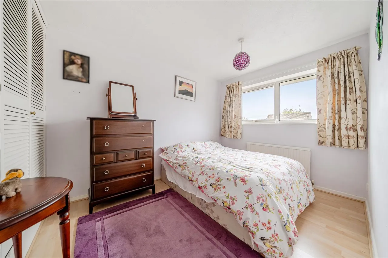 The Close, Kington St. Michael, SN14, photo 10