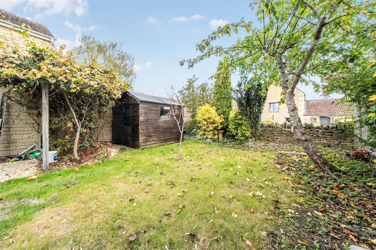 The Close, Kington St. Michael, SN14, photo 15