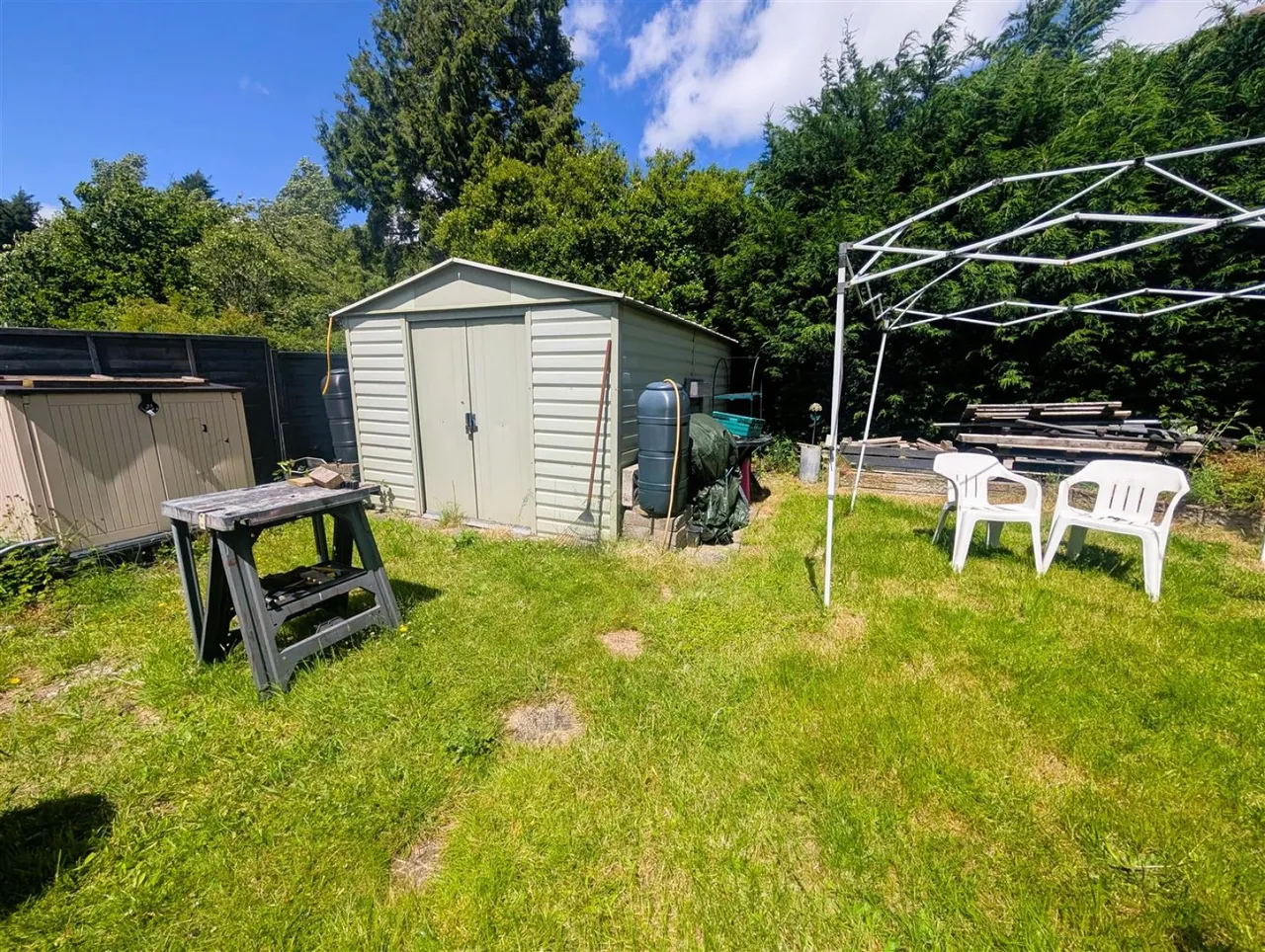 Dudley Road, Rowley Regis, photo 26