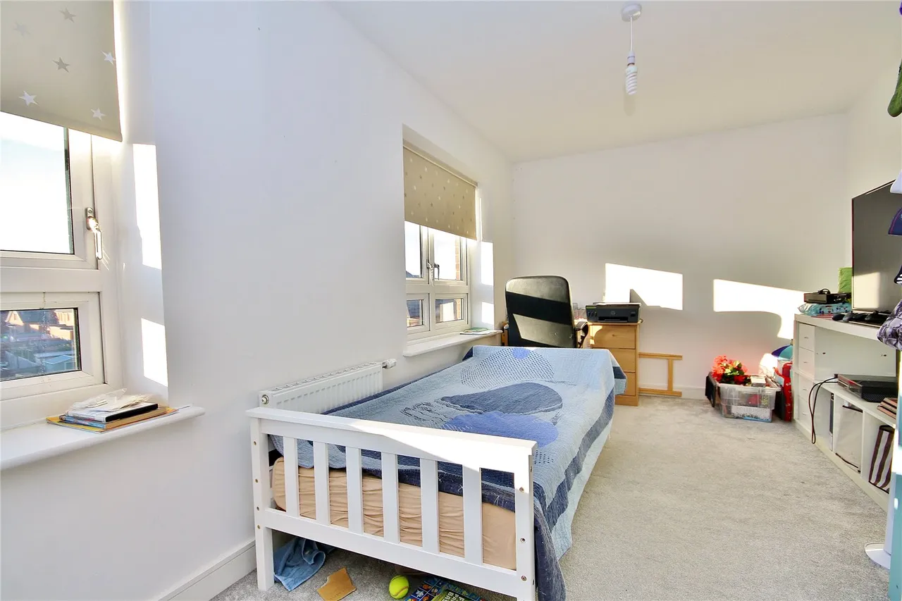 Jelley Way, Westfield, GU22, photo 10