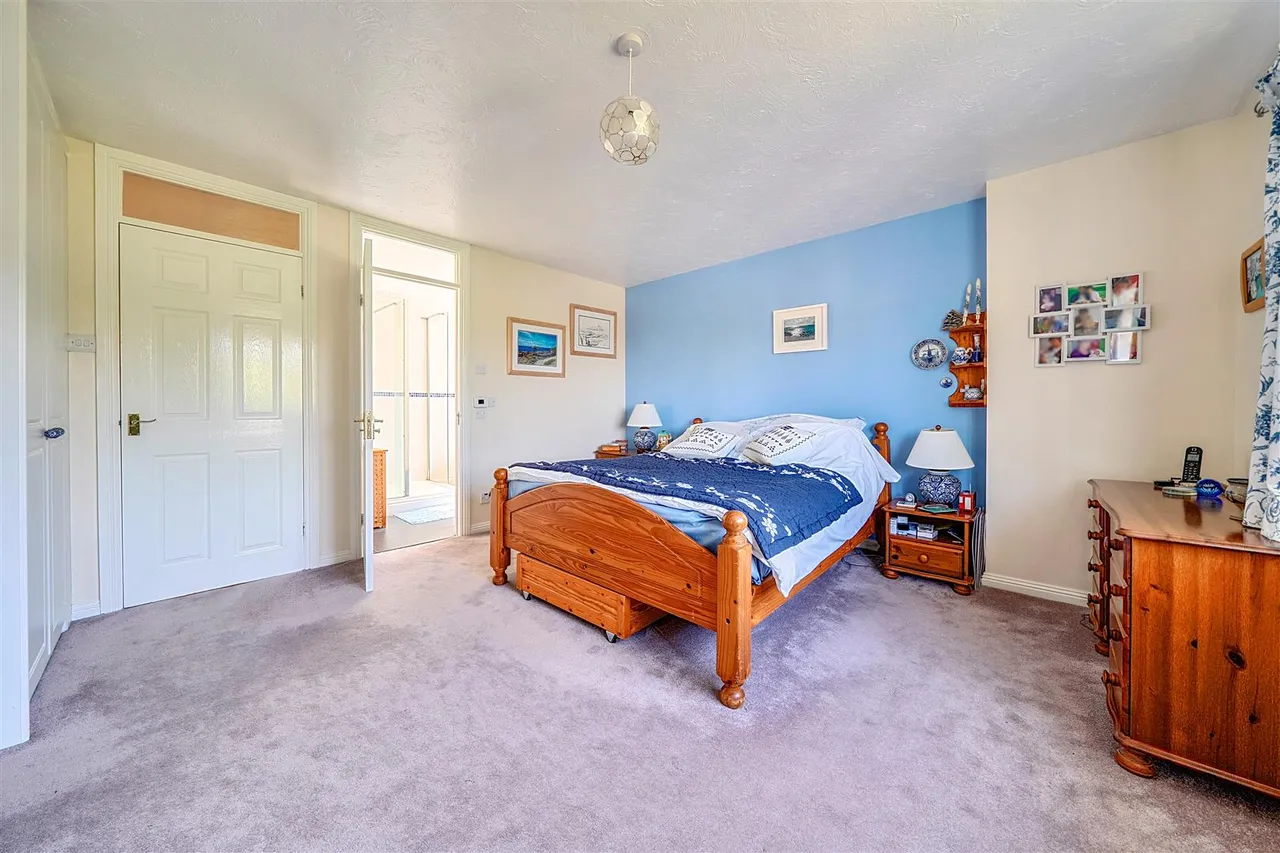 Leafy Lane, Whiteley, photo 9