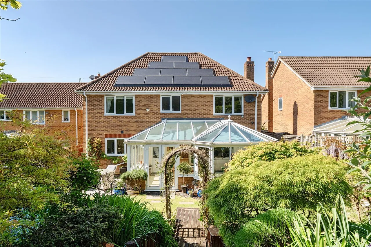 Leafy Lane, Whiteley, photo 21