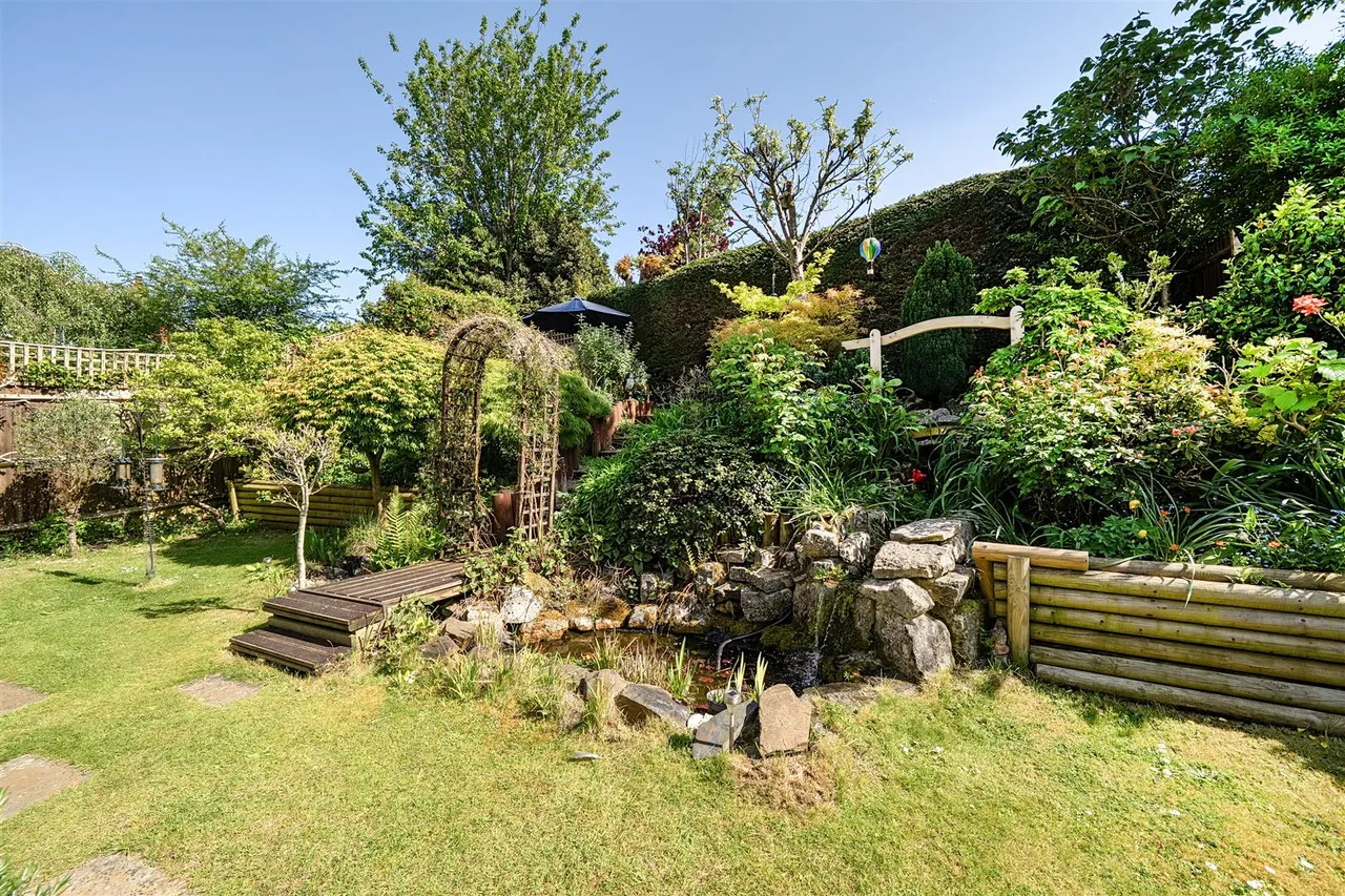 Leafy Lane, Whiteley, photo 17