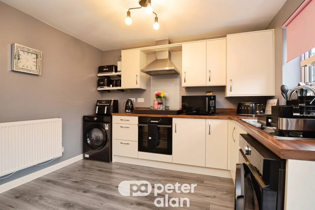 John Jobbins Way, Pontypool, NP4, photo 5
