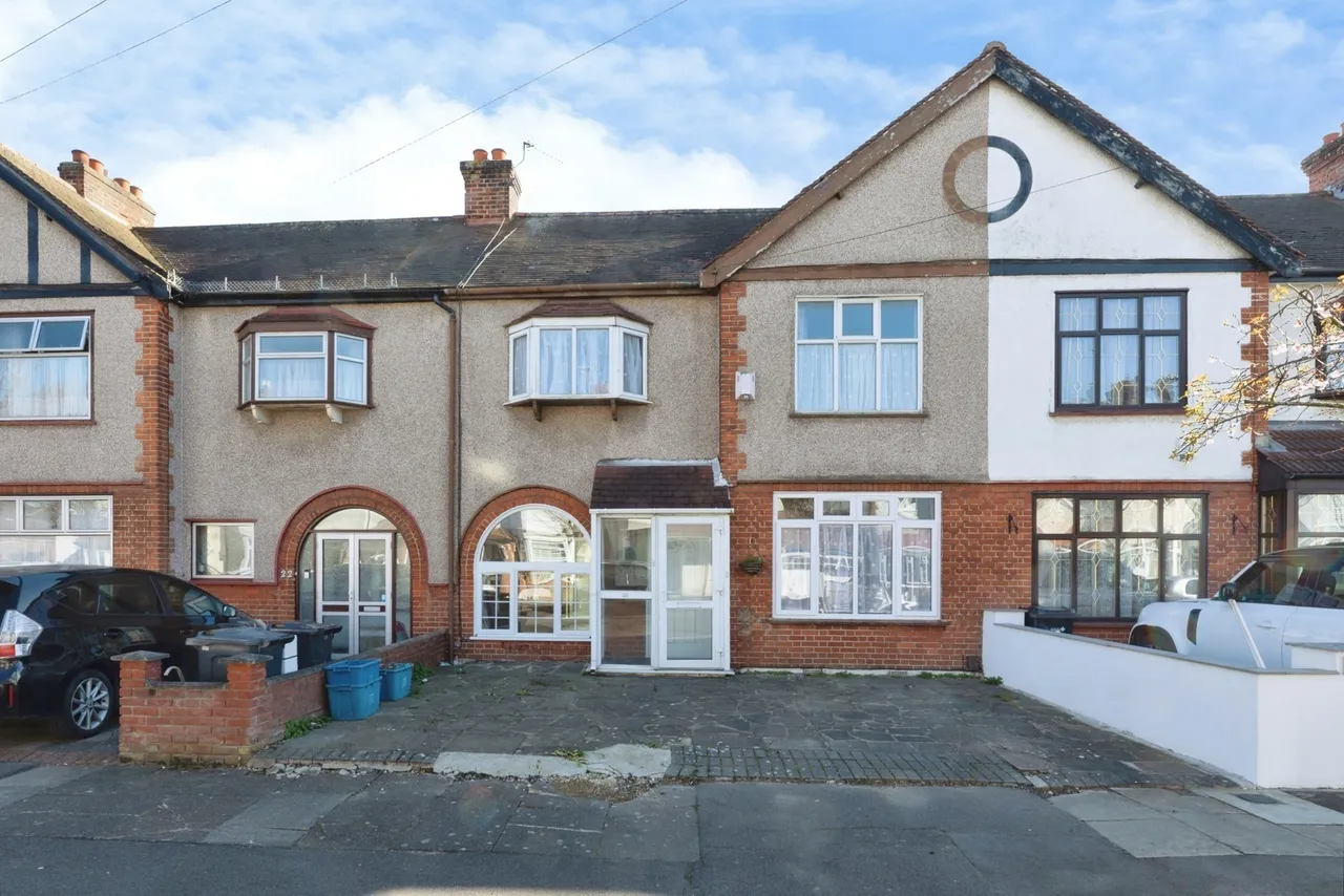 Brancaster Road, ILFORD, Essex, IG2, photo 19