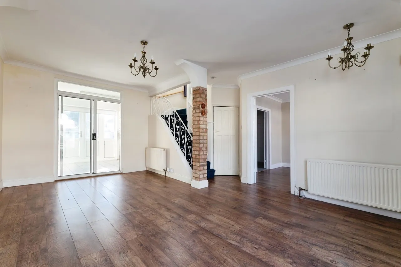 Brancaster Road, ILFORD, Essex, IG2, photo 3