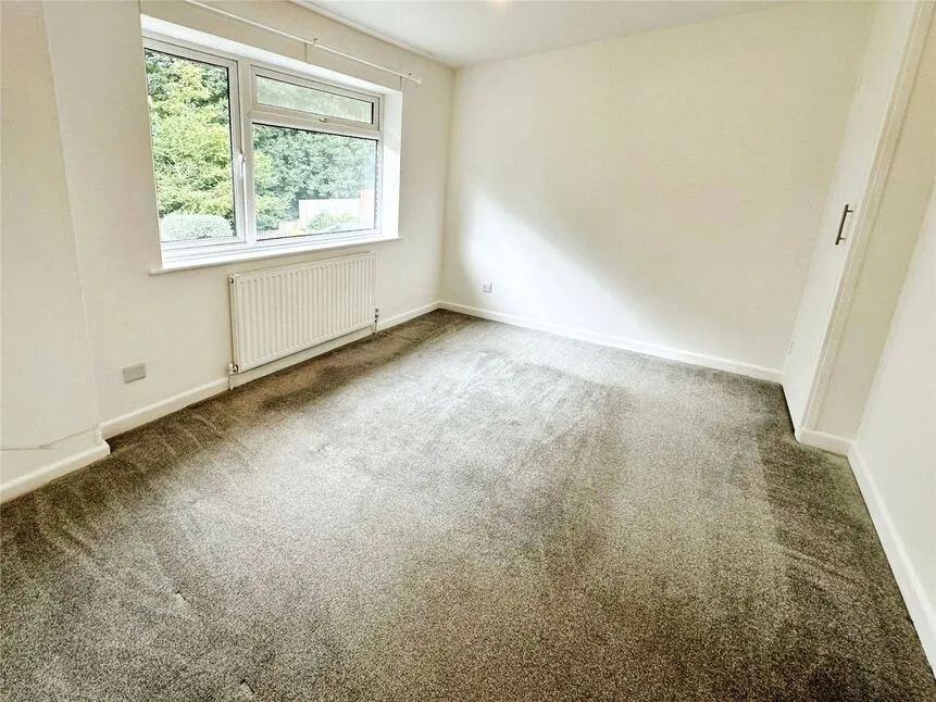 Iolanthe Drive, Exeter, EX4, photo 9