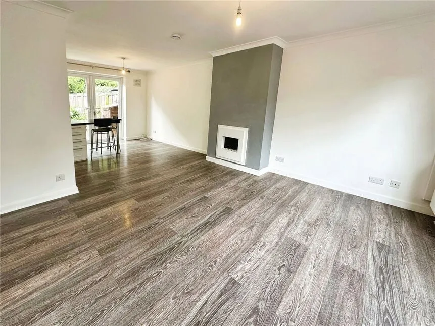 Iolanthe Drive, Exeter, EX4, photo 3