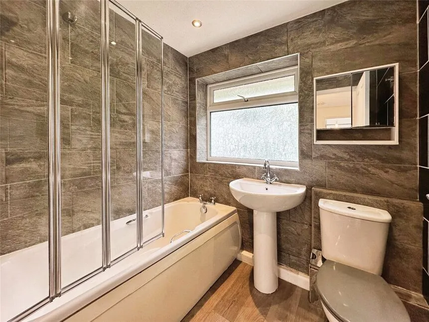 Iolanthe Drive, Exeter, EX4, photo 7