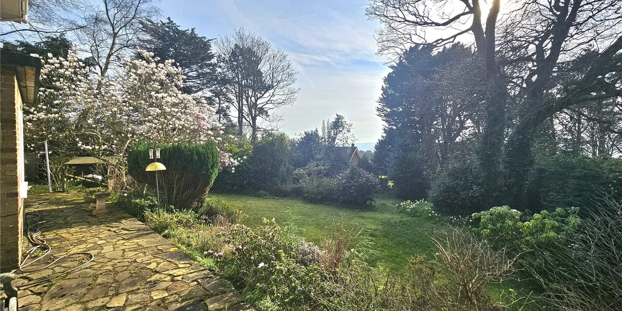 Dawstone Road, Heswall, CH60, photo 4