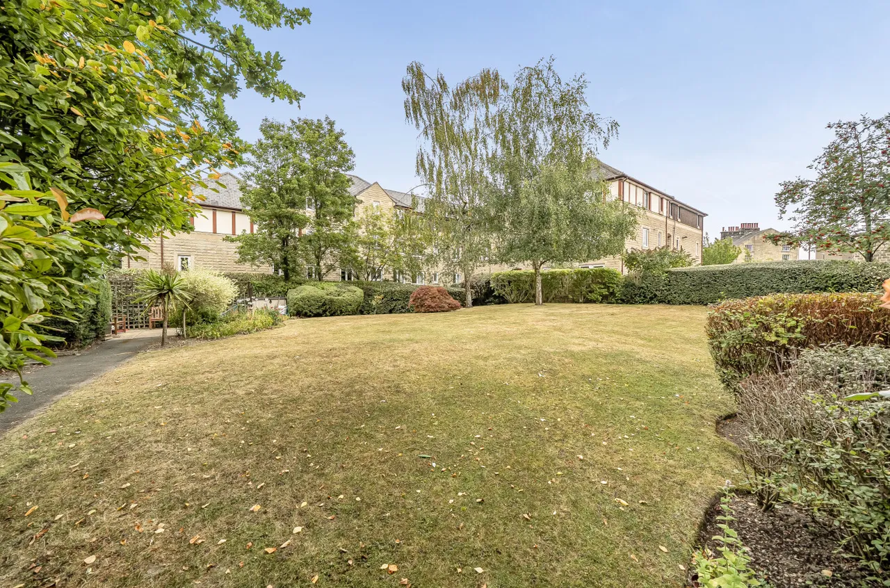 St. Chads Road, Far Headingley, LS16, photo 20