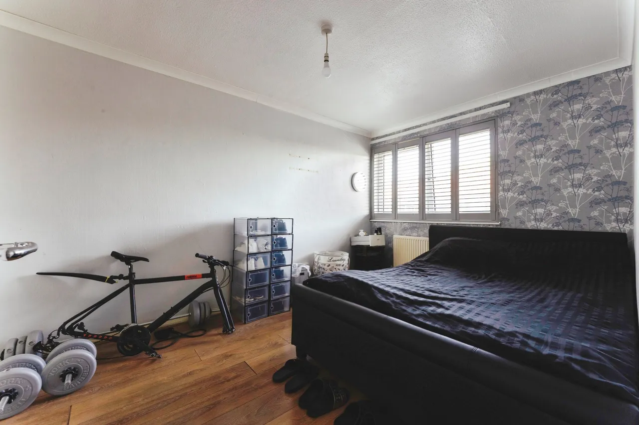 Eastbourne Road, London, E6, photo 16