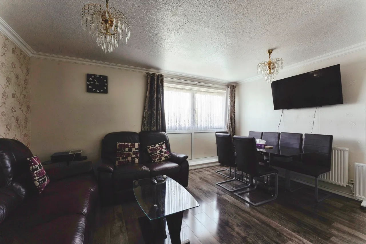 Eastbourne Road, London, E6, photo 20
