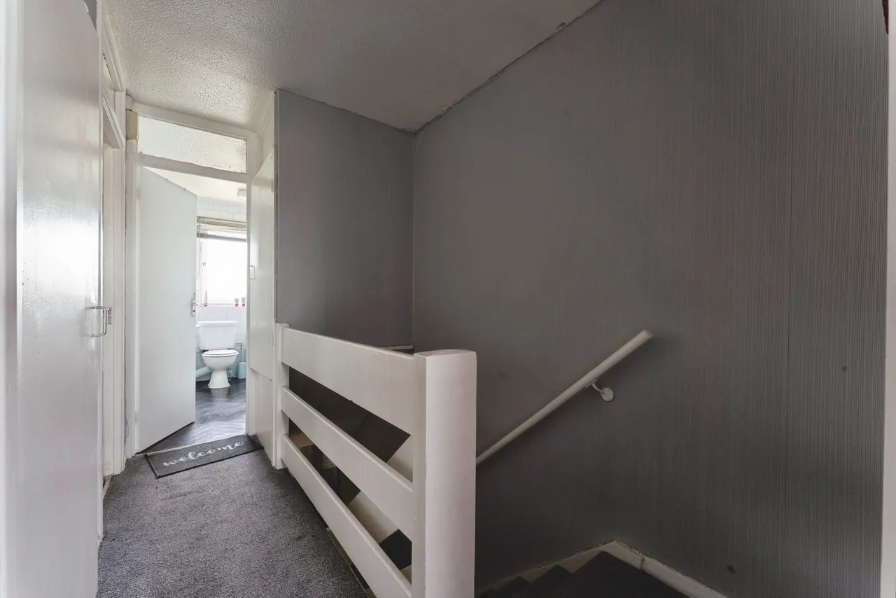 Eastbourne Road, London, E6, photo 17