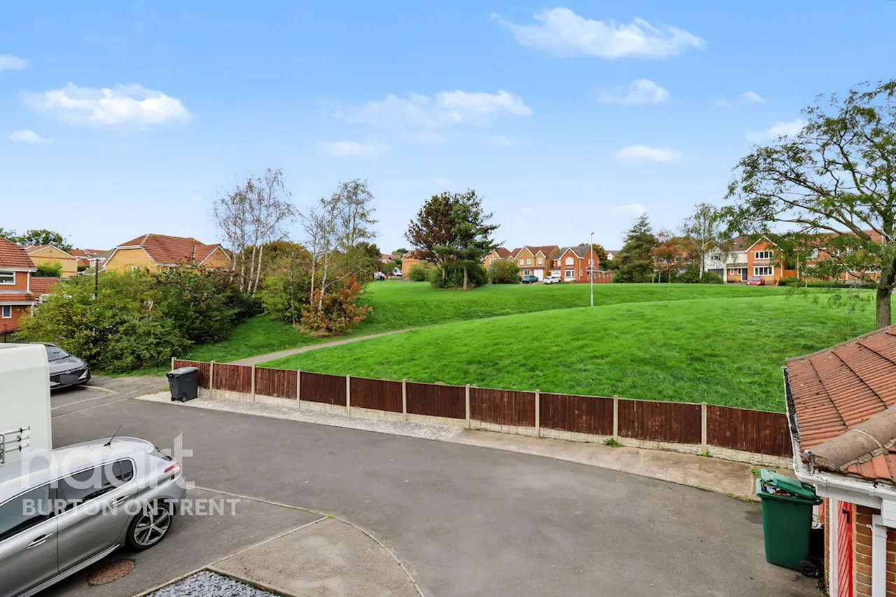 Redhill Lodge Road, Swadlincote, DE11, photo 28