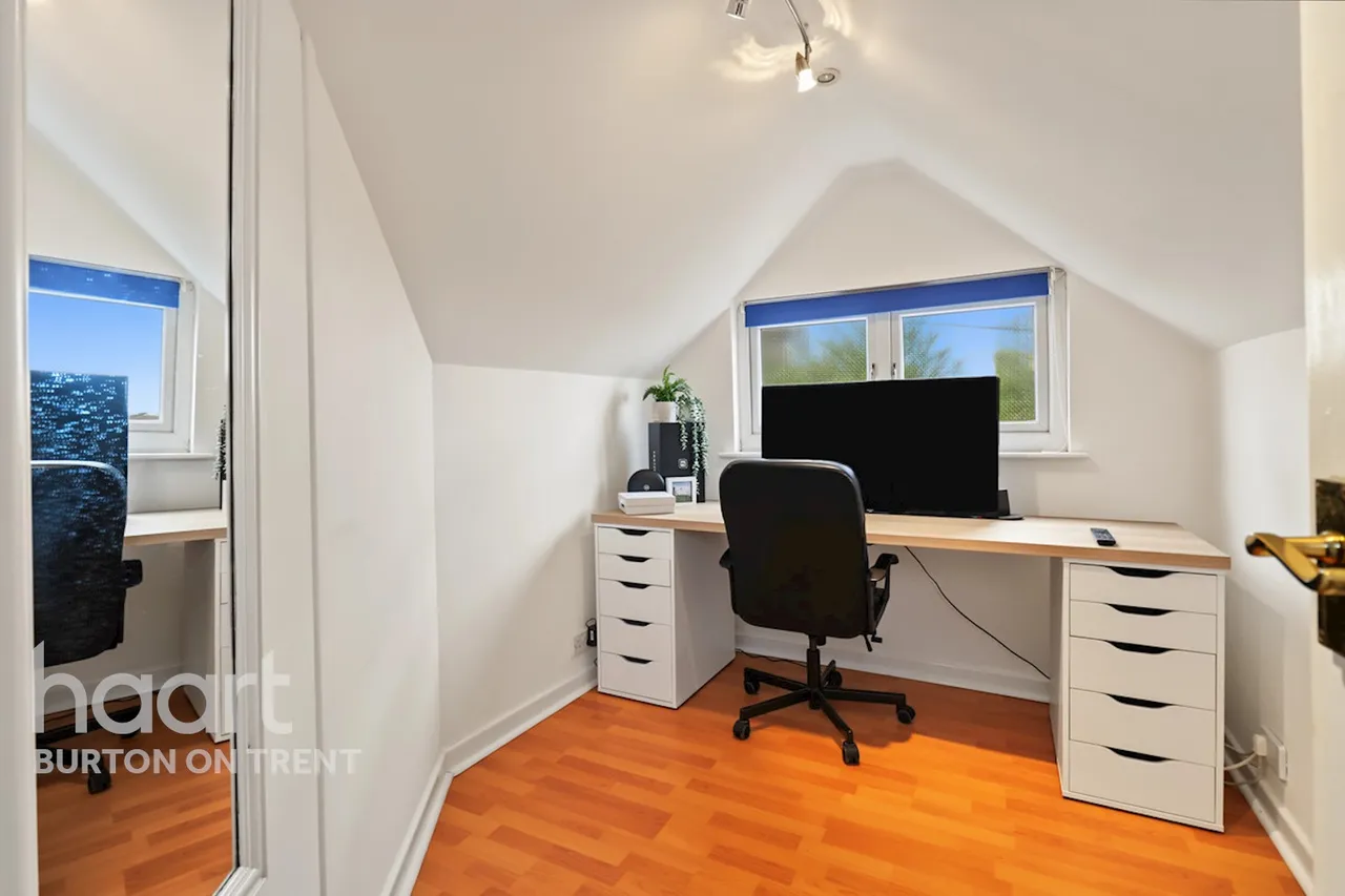 Redhill Lodge Road, Swadlincote, DE11, photo 22
