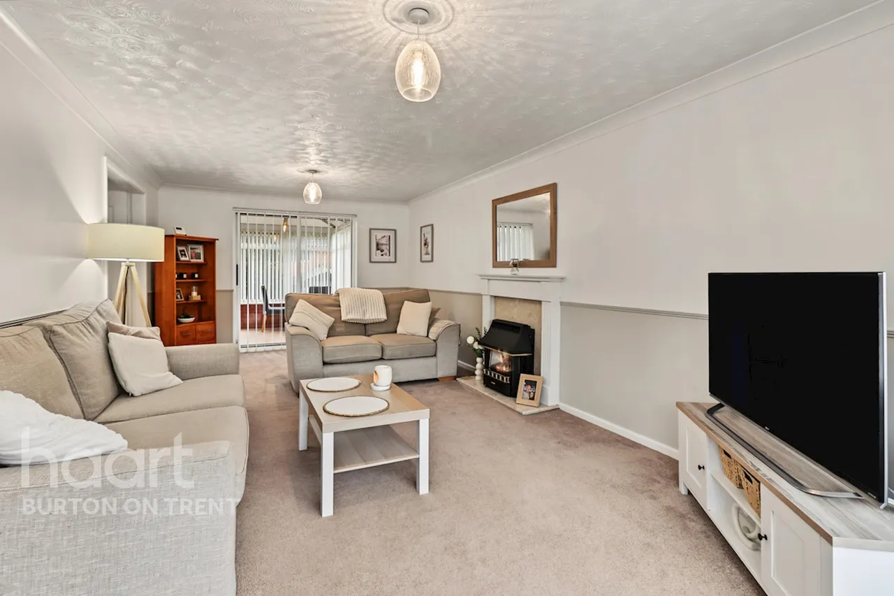 Redhill Lodge Road, Swadlincote, DE11, photo 5