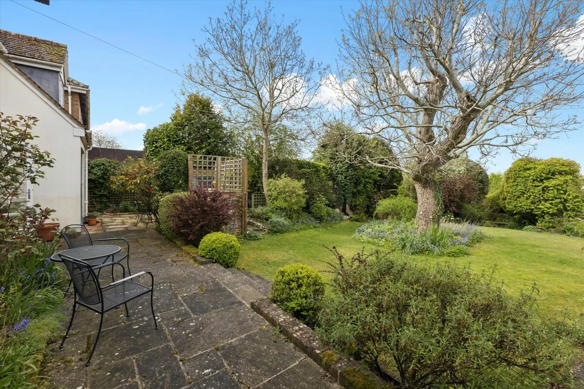 Gravel Lane, Barton Stacey, SO21, photo 17