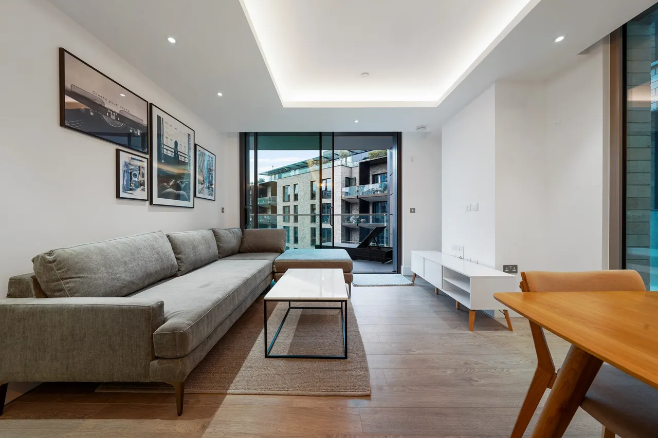 Bollinder Place, Carrara Tower, EC1V, photo 4