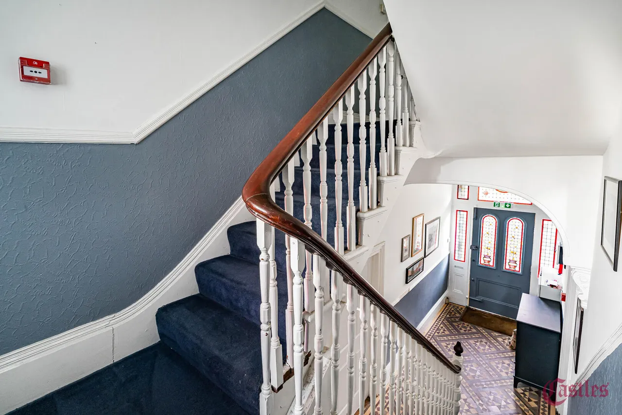 Crouch Hill, N8, photo 5