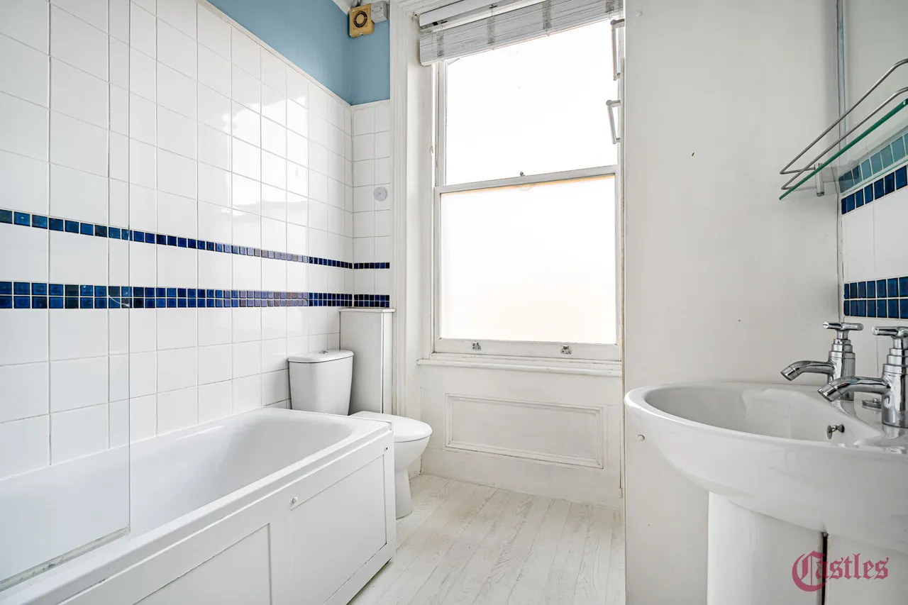 Crouch Hill, N8, photo 11