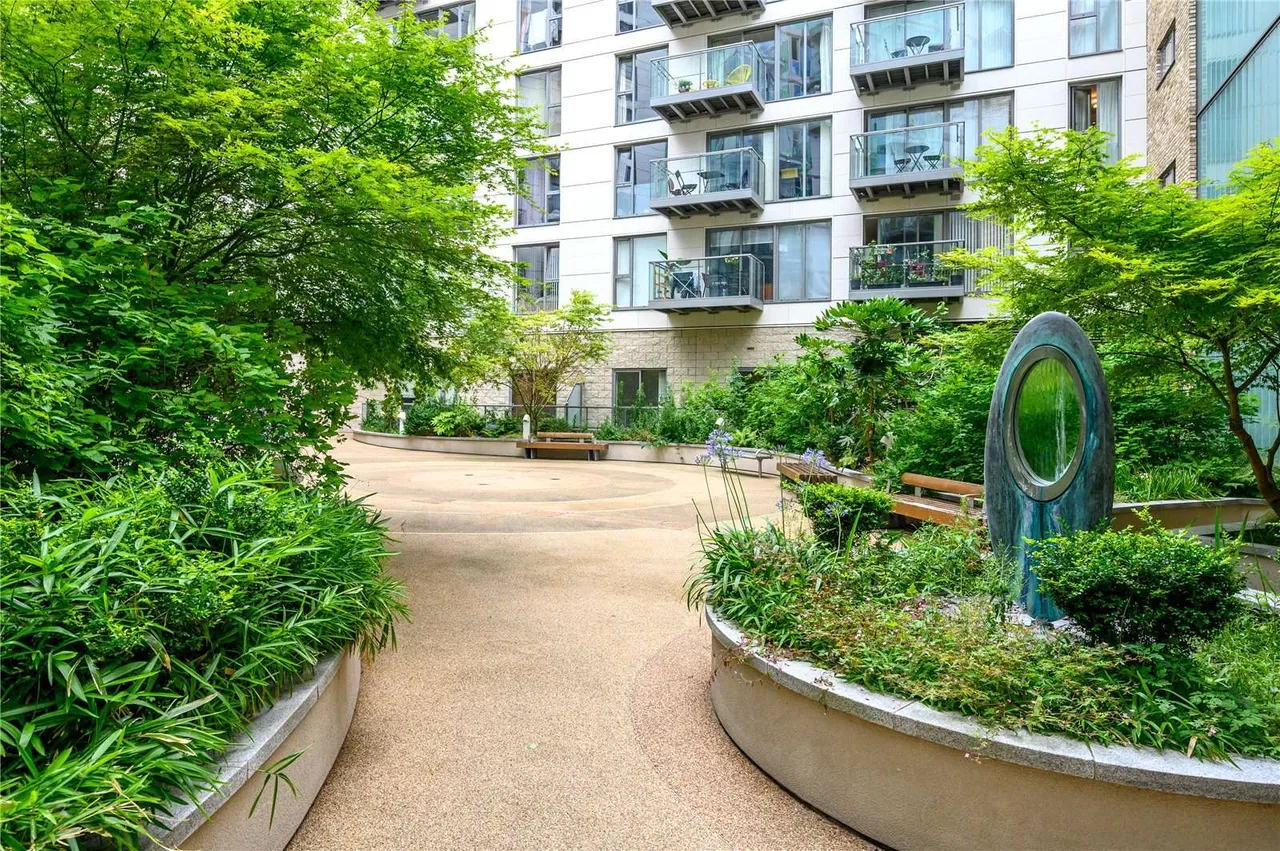 Avantgarde Place, London, E1, photo 9