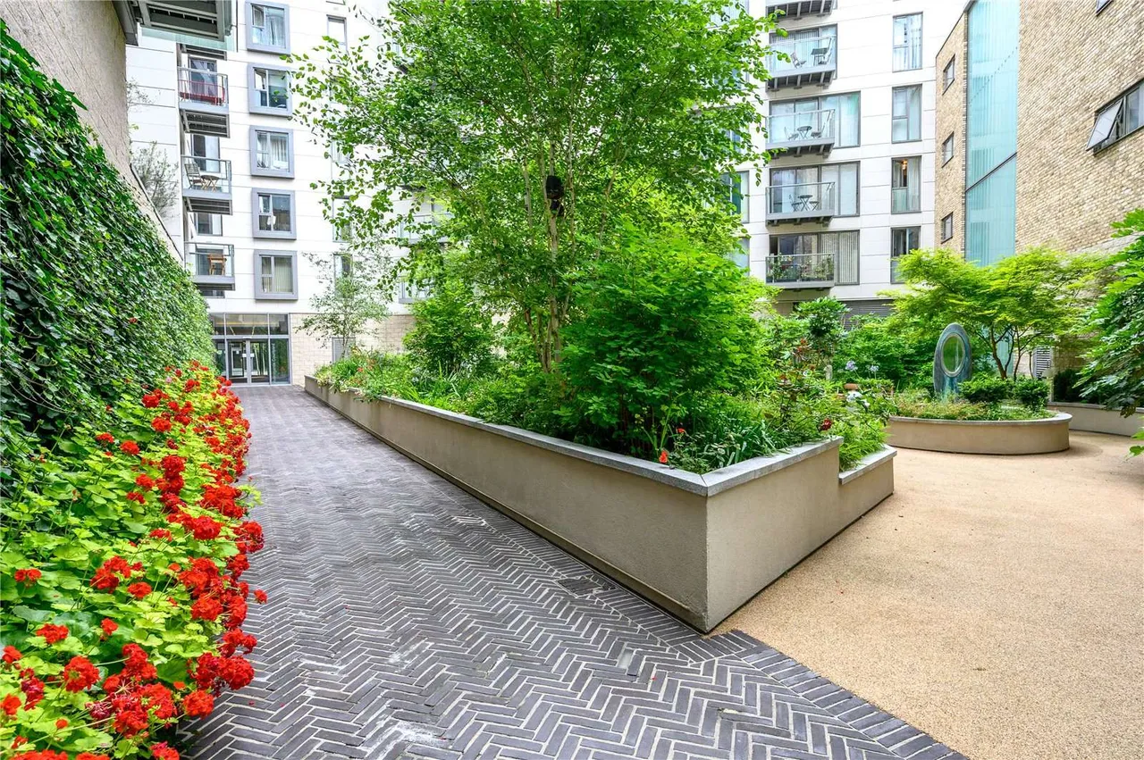 Avantgarde Place, London, E1, photo 10