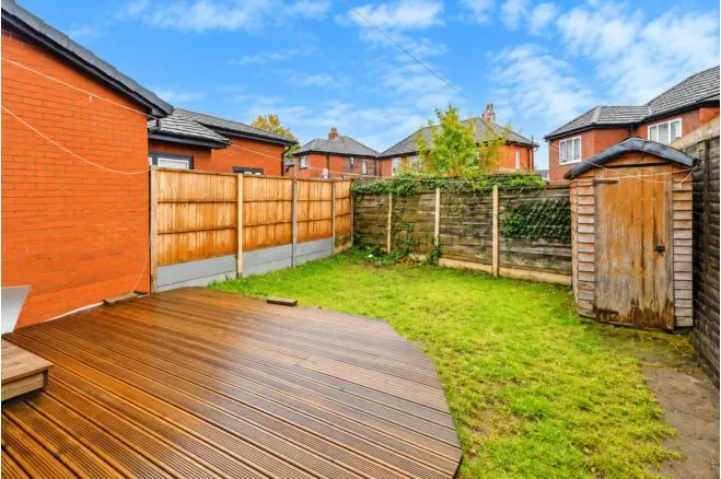 Parkhills Road, Bury, BL9, photo 4