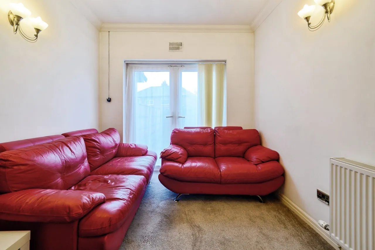 Parkhills Road, Bury, BL9, photo 10