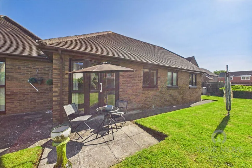 Pond Farm Close, Duston, NN5, photo 18