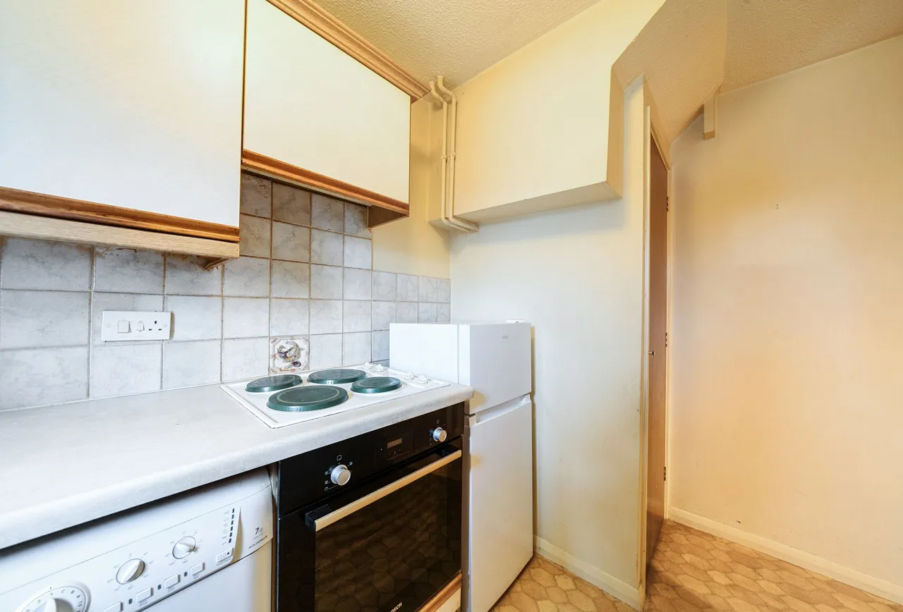 Firs Close, Mitcham, CR4 1AX, photo 15