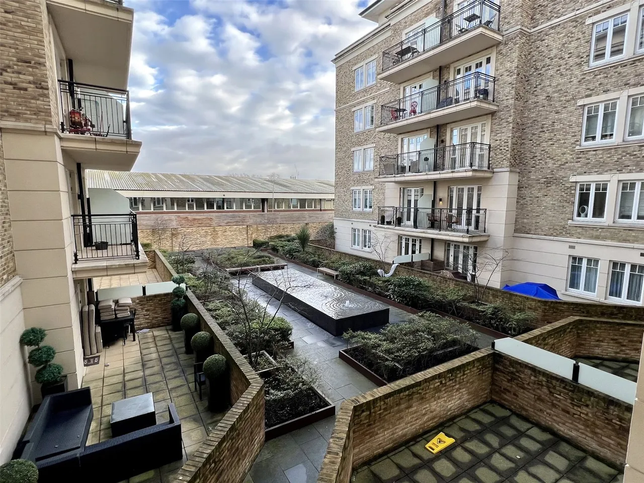 Carnwath Road, London, SW6, photo 12
