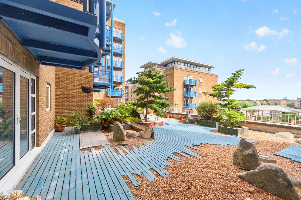 Jardine Road, London, E1W, photo 5