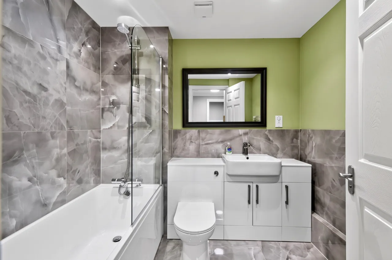 Jardine Road, London, E1W, photo 4