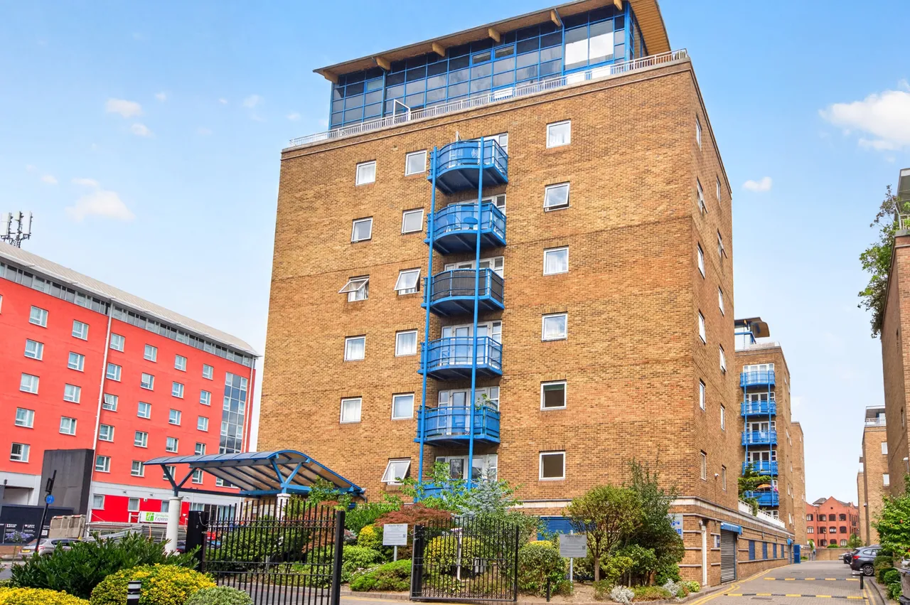 Jardine Road, London, E1W, photo 19