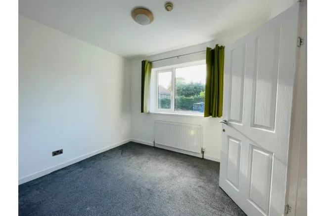 West Drive, Birmingham, photo 12