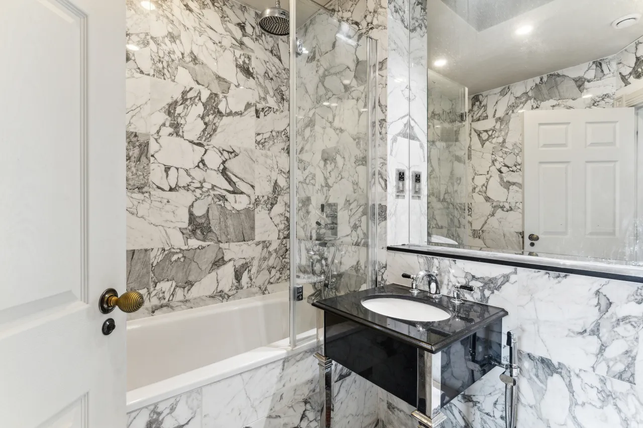 Chesterfield Gardens, Mayfair, W1J, photo 9