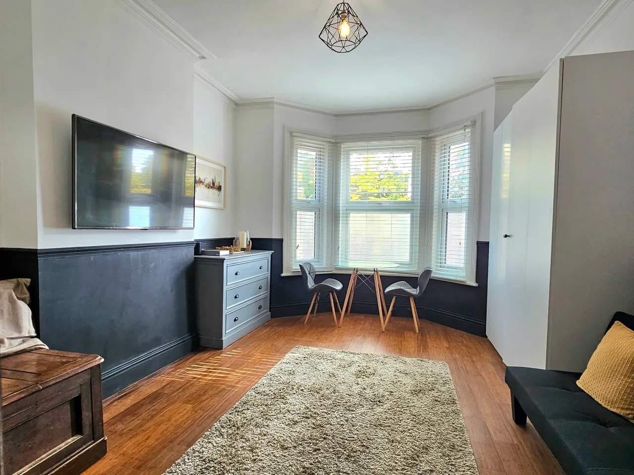 Maybury Road, Woking, GU21, photo 2