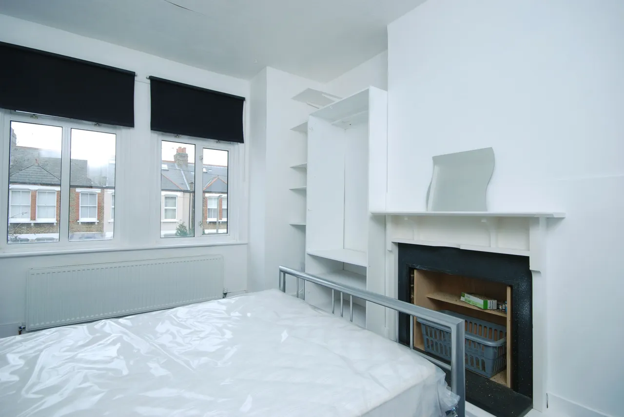 London, SW19, photo 6