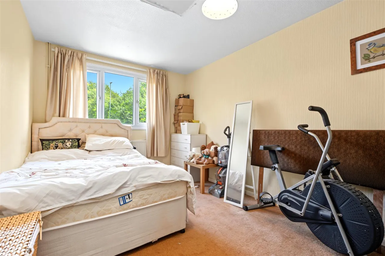 Pippin Close, Nottingham, NG3, photo 7