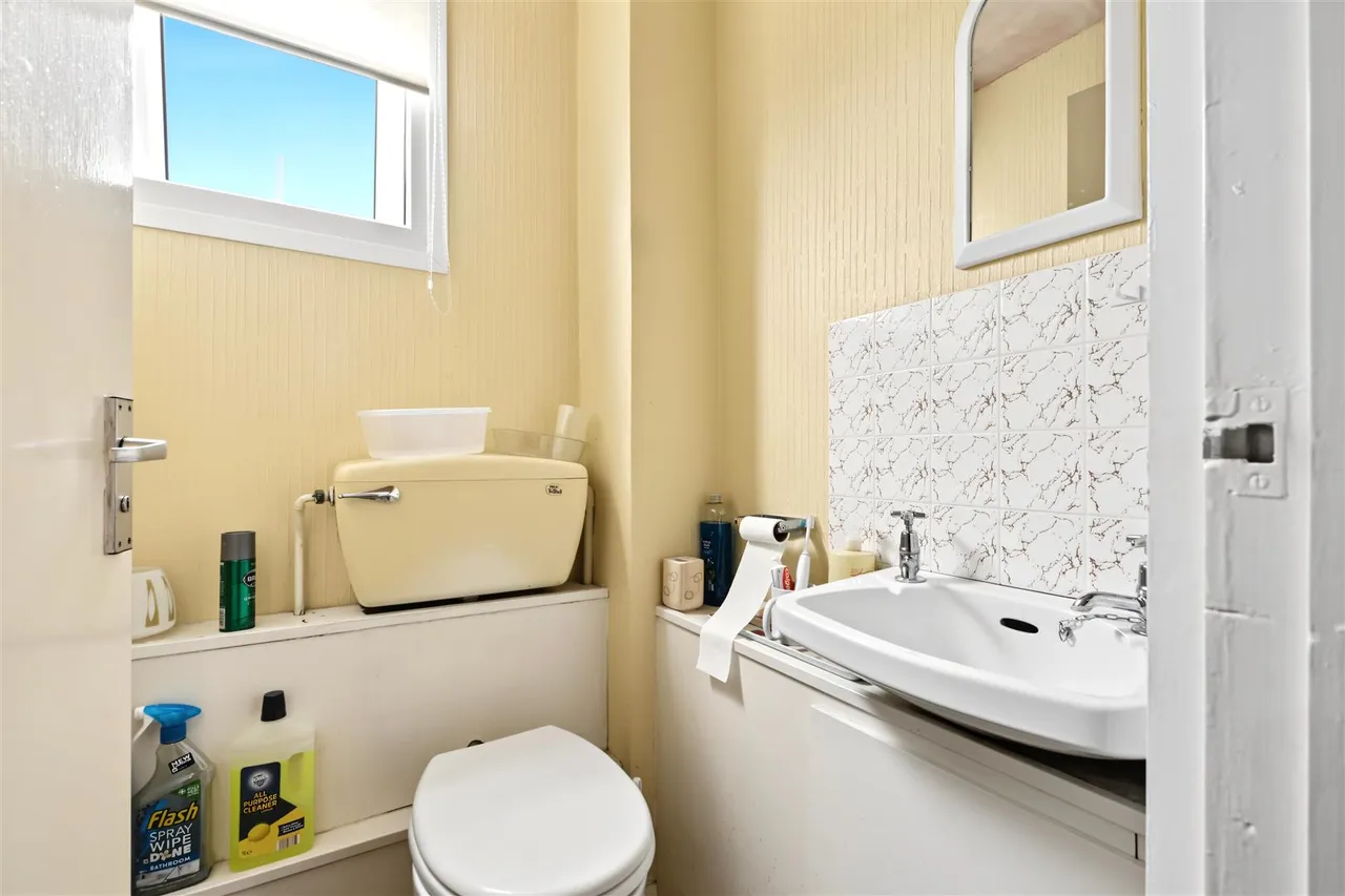 Pippin Close, Nottingham, NG3, photo 10