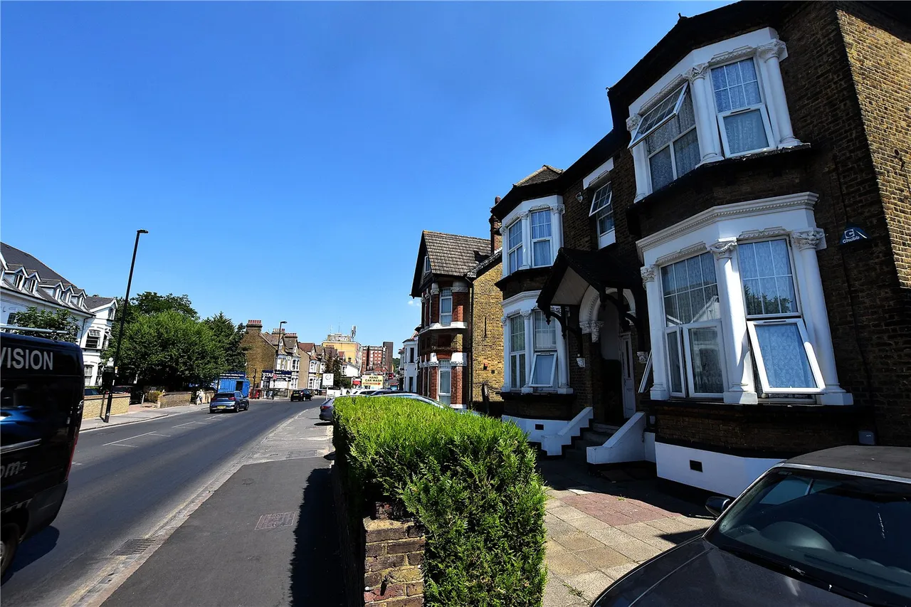 Brigstock Road, Thornton Heath, CR7, photo 17