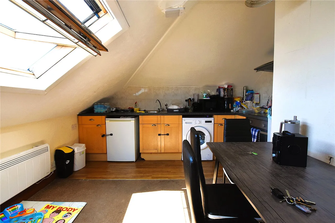 Brigstock Road, Thornton Heath, CR7, photo 6