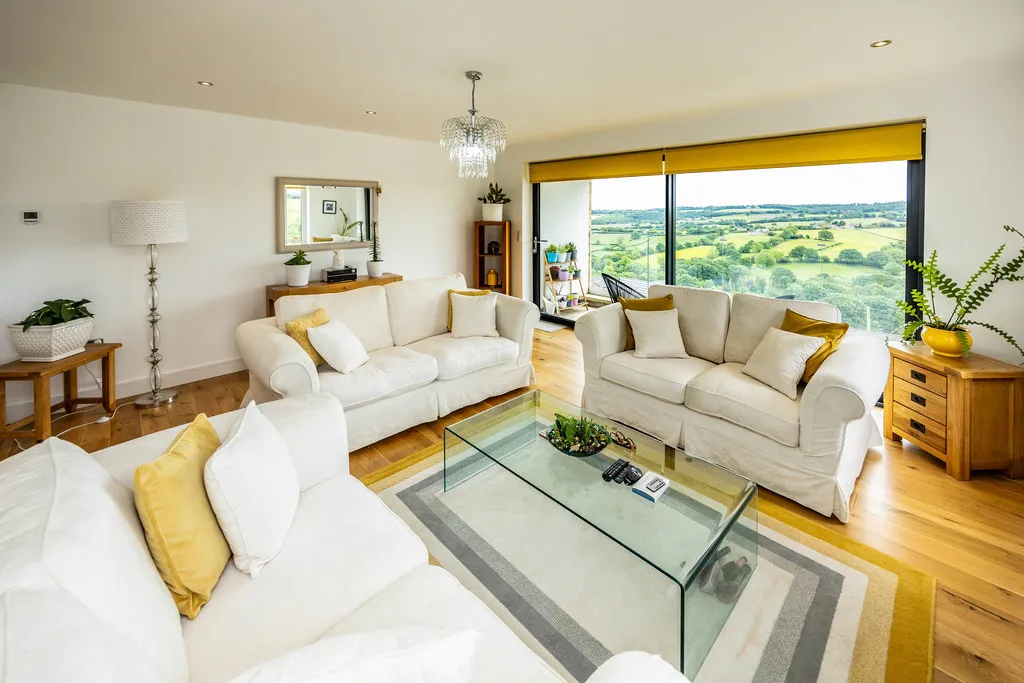 Foxroyd Lane, Dewsbury, photo 10