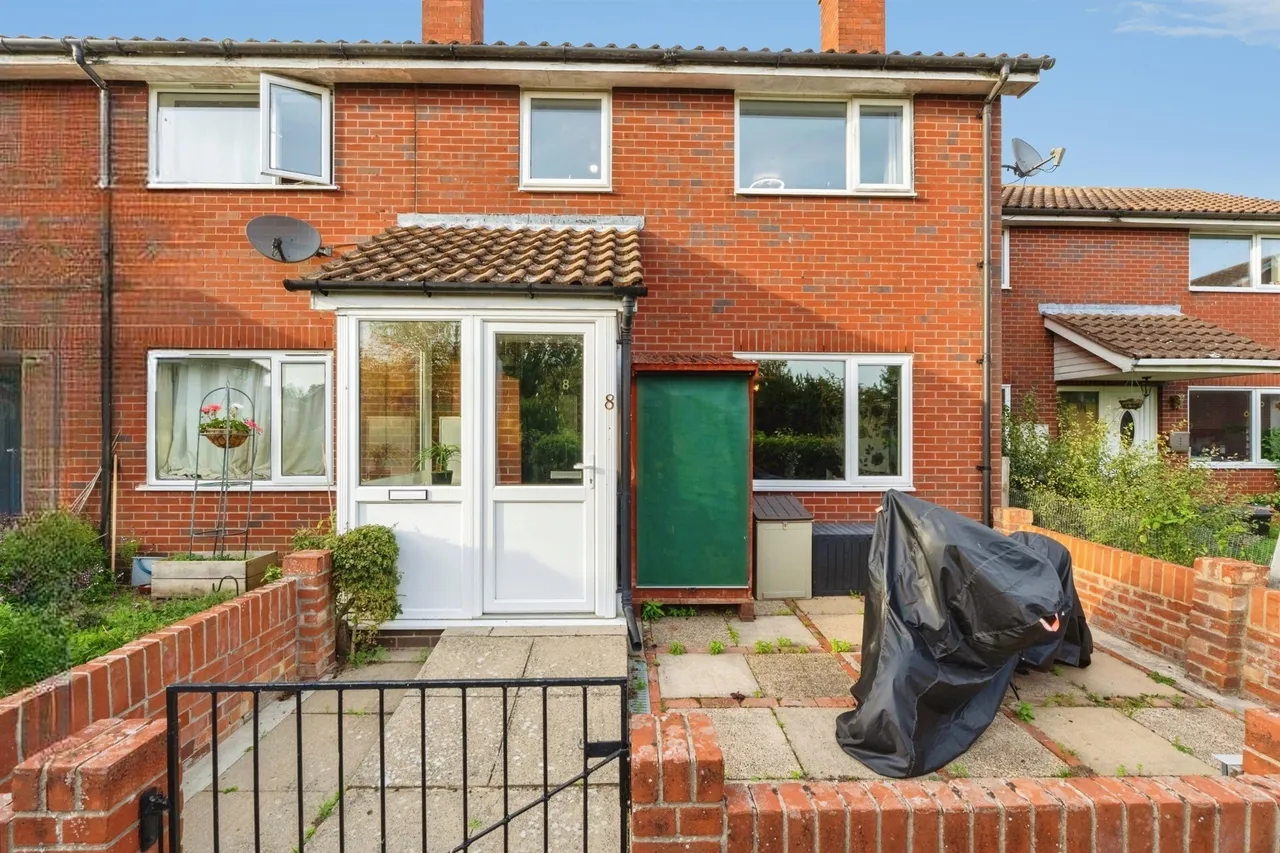 3 bed house for sale, Blenheim Crescent, Griston, IP25