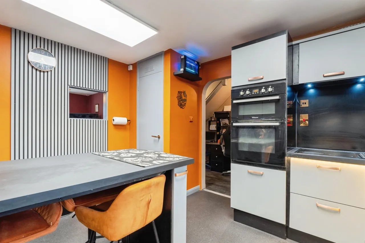 Blenheim Crescent, Griston, IP25, photo 5