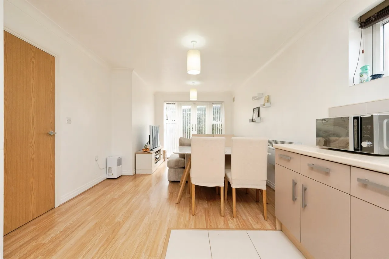 King Georges Avenue, Watford, photo 8